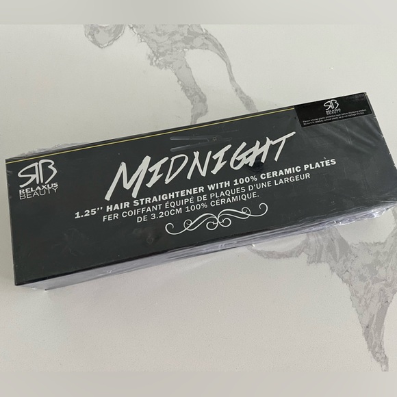 Relaxus Beauty Other - Relaxus Beauty 1.25 Inch Ceramic Hair Straightener with 140-450 degree in Black!